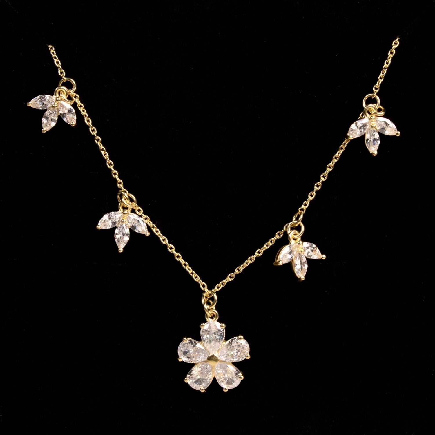 Flower Cluster Zircon Necklace - Silverings