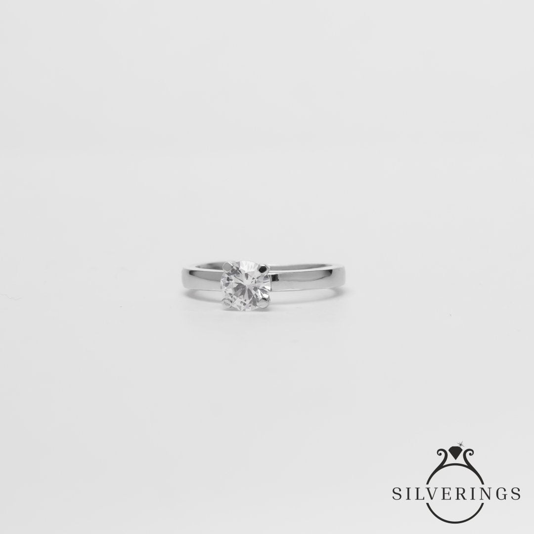 Magnanimous Solitaire Zircon Ring - Silverings